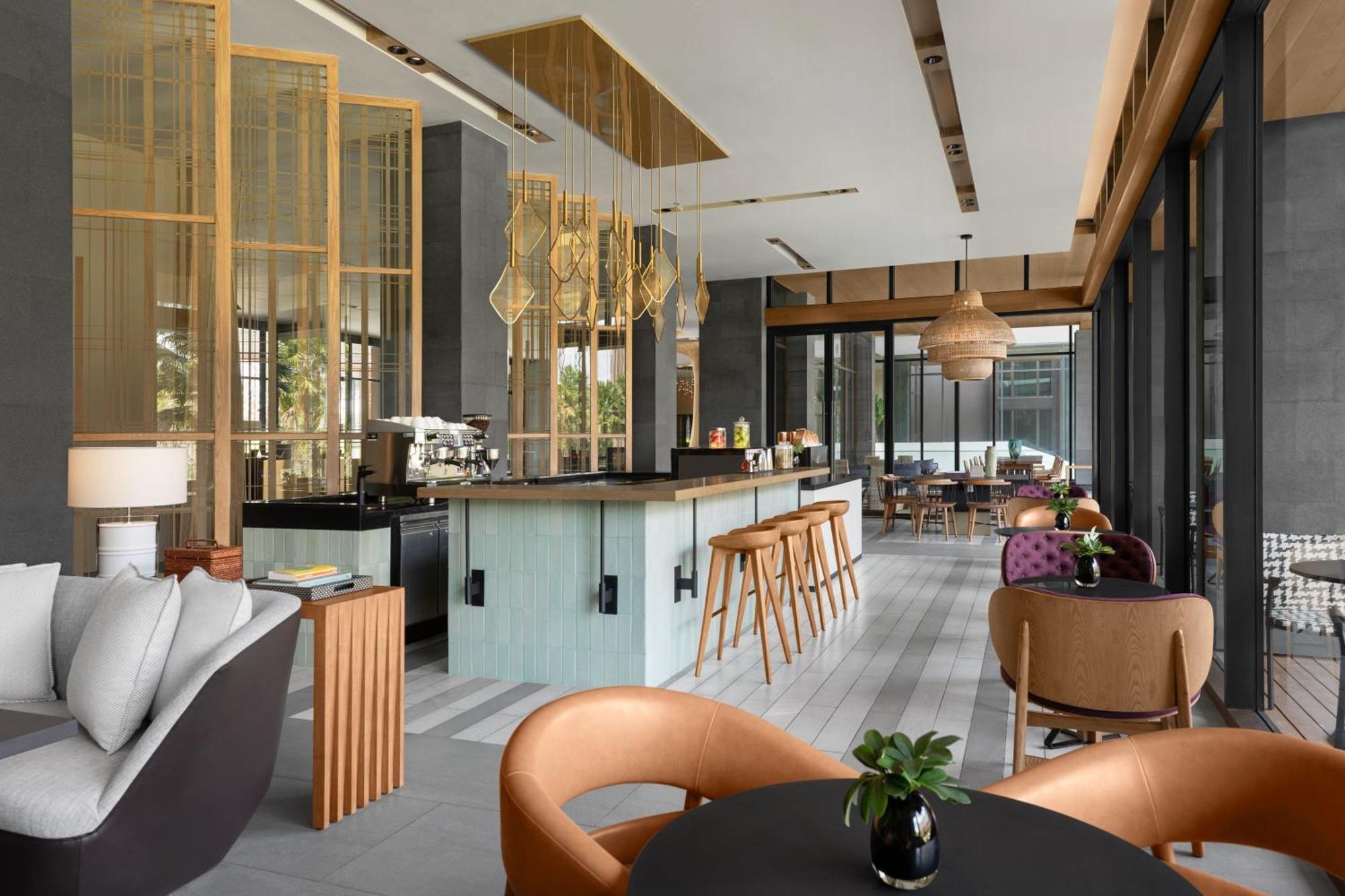 Courtyard By Marriott Bangkok Suvarnabhumi Airport Buitenkant foto
